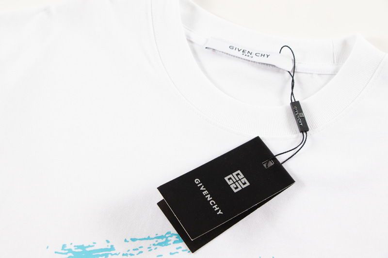 Givenchy T-shirt with a Blue Graphic Logo Print - Image 5